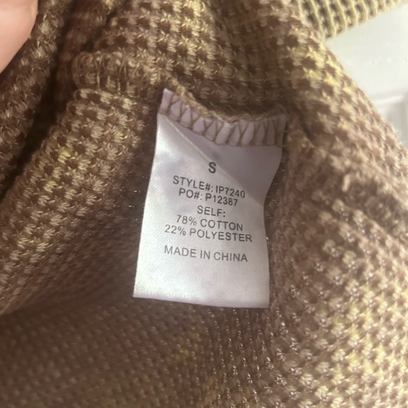 Mineral Wash top - Picture 3 of 3